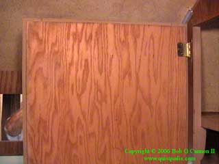Bath Clo Door Inside